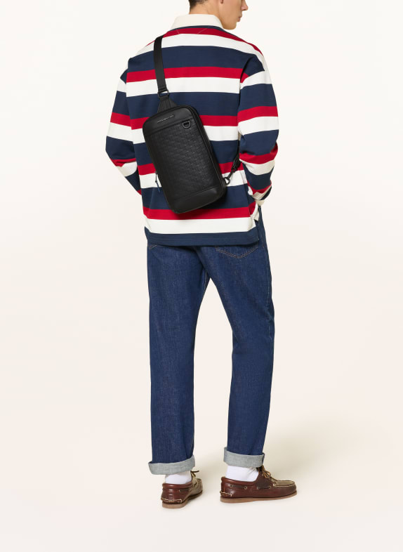 TOMMY HILFIGER Skuldertaske SORT