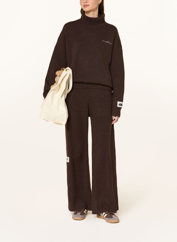 another COTTON LAB Oversized coltrui MARRON FONCÉ