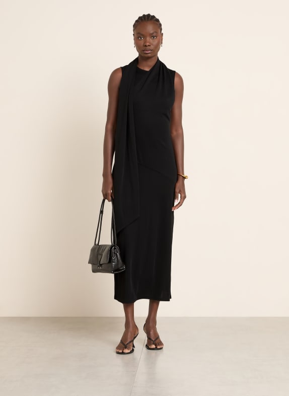 AMI PARIS Jerseykleid mit Schluppe SCHWARZ