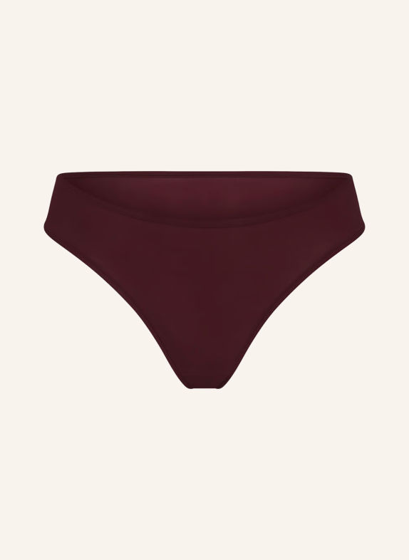 SKIMS Thong FITS EVERYBODY CURRANT