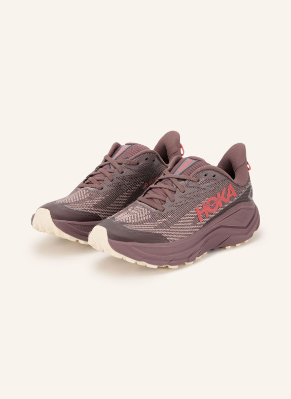 HOKA Trailrunning-sko CHALLENGER 8 GTX MØRKERØD / LYSERØD