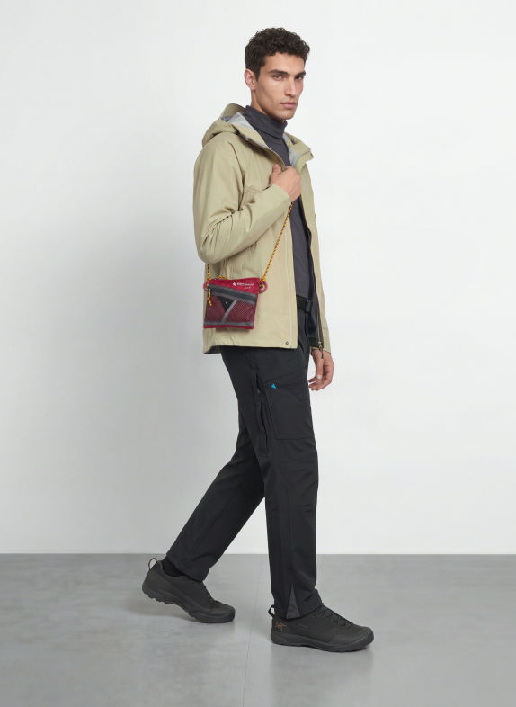 Klättermusen Sac à bandoulière ALGIR SMALL ROUGE FONCÉ / GRIS FONCÉ