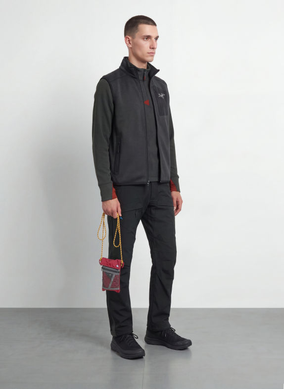 Klättermusen Sac à bandoulière ALGIR LANYARD ROUGE FONCÉ / GRIS FONCÉ