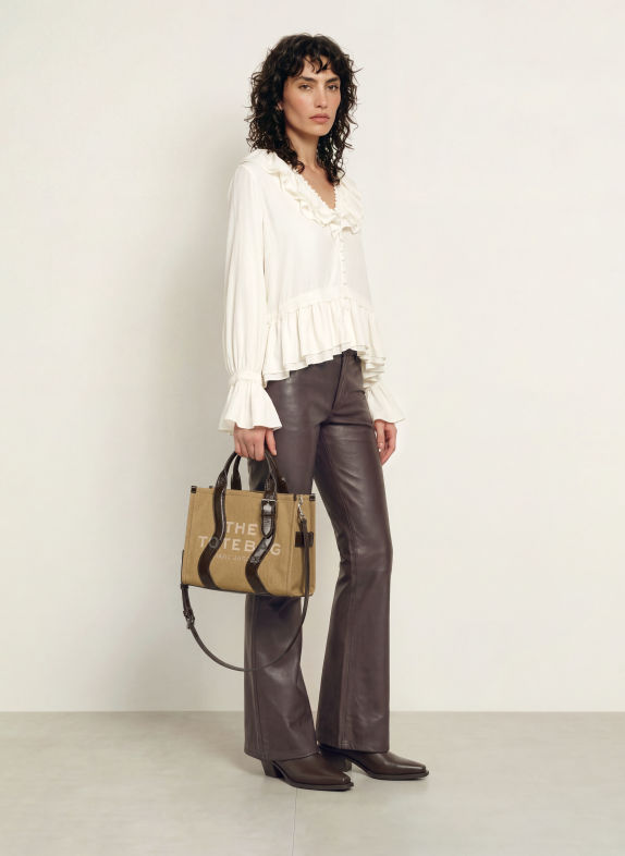 MARC JACOBS Shopper THE MEDUM CANVAS TOTE WAVY STRIPES LEATHER VELBLOUDÍ / STŘÍBRNÁ / TMAVĚ HNĚDÁ