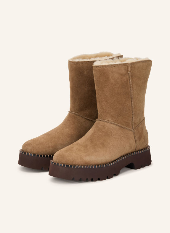 UGG Boots UPTOWNER SHORT HELLBRAUN