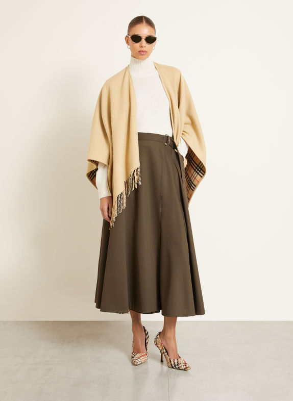 BURBERRY Cashmere Sweaters CREAM