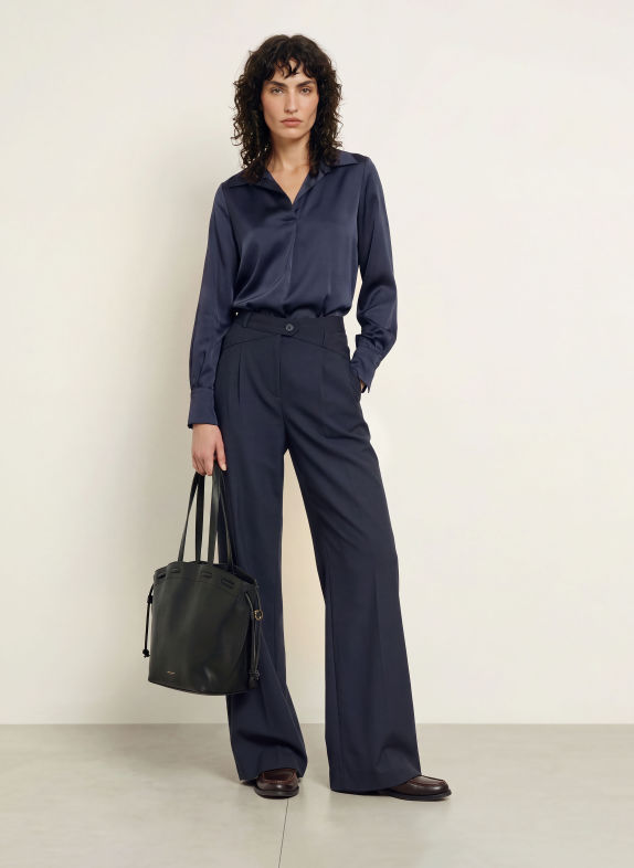 CLAUDIE PIERLOT Blusenshirt aus Satin DUNKELBLAU