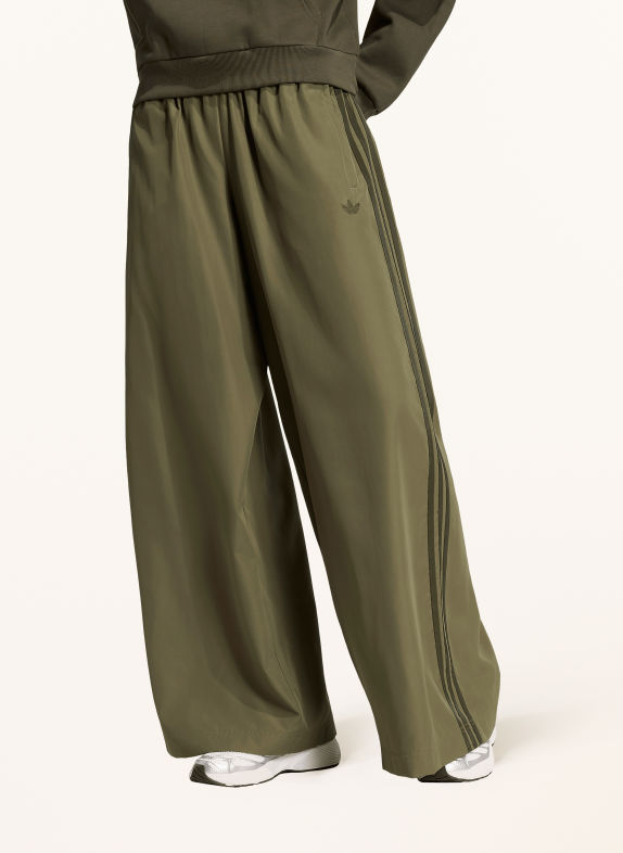 adidas Originals Pantalon en molleton FIREBIRD OLIVE