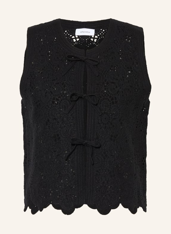 darling harbour crochet vest BLACK
