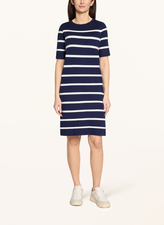 CARTOON pletené šaty TMAVĚ MODRÁ / BÍLÁ