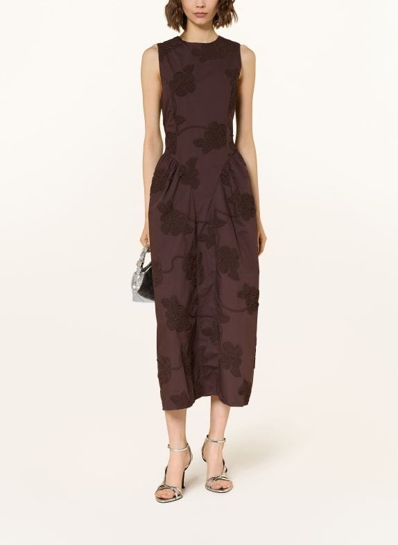 ROTATE šaty TMAVĚ HNĚDÁ