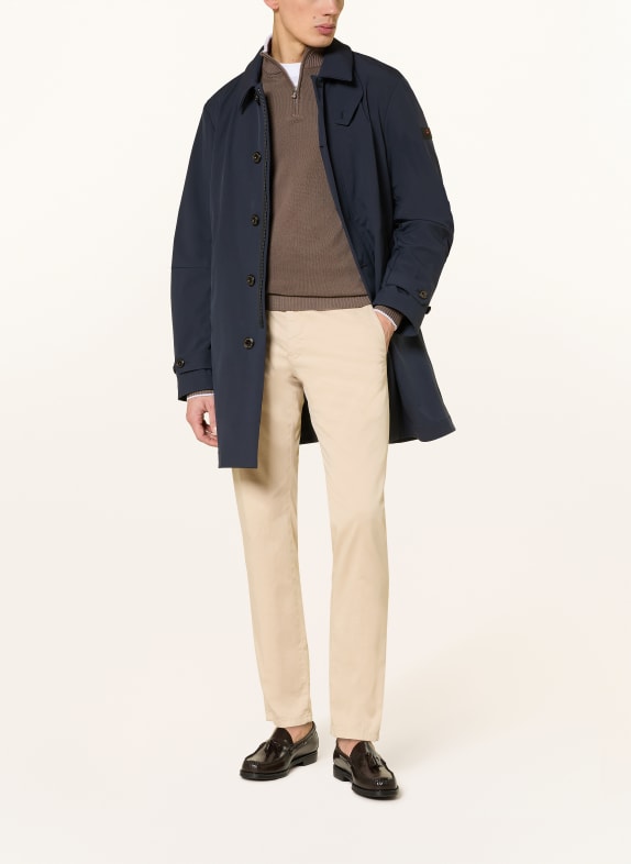 PEUTEREY Trenchcoat GARRETSON TMAVĚ MODRÁ