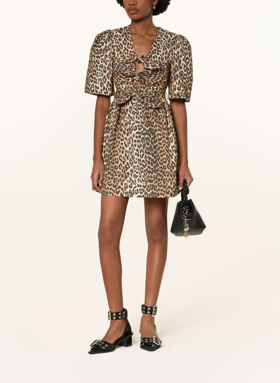 GANNI šaty HNĚDÁ / SVĚTLE HNĚDÁ / ČERNÁ