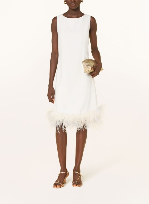 APART koktejlové šaty BÍLÁ