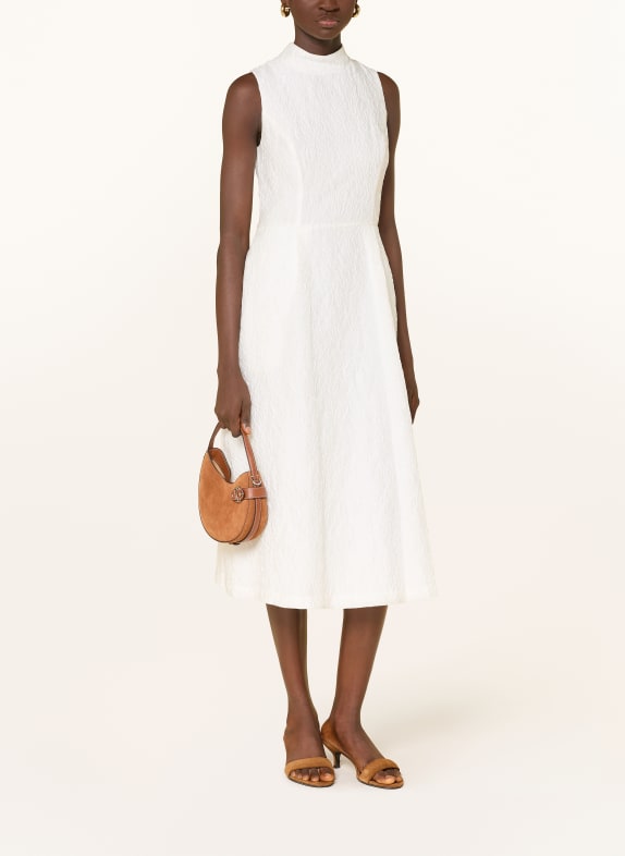 APART koktejlové šaty BÍLÁ