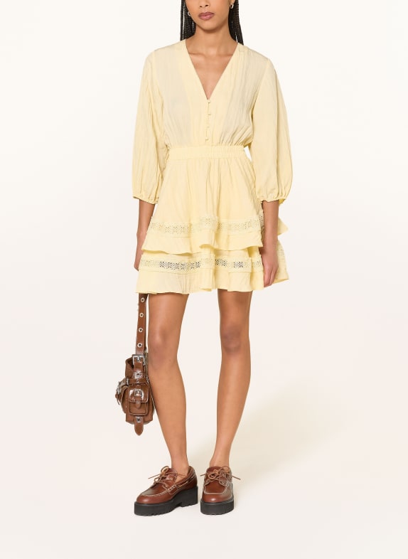 maje Kleid mit 3/4-Arm und Spitze GELB