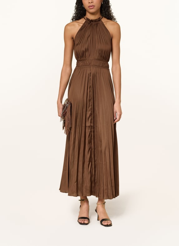 maje Plisseekleid DUNKELBRAUN