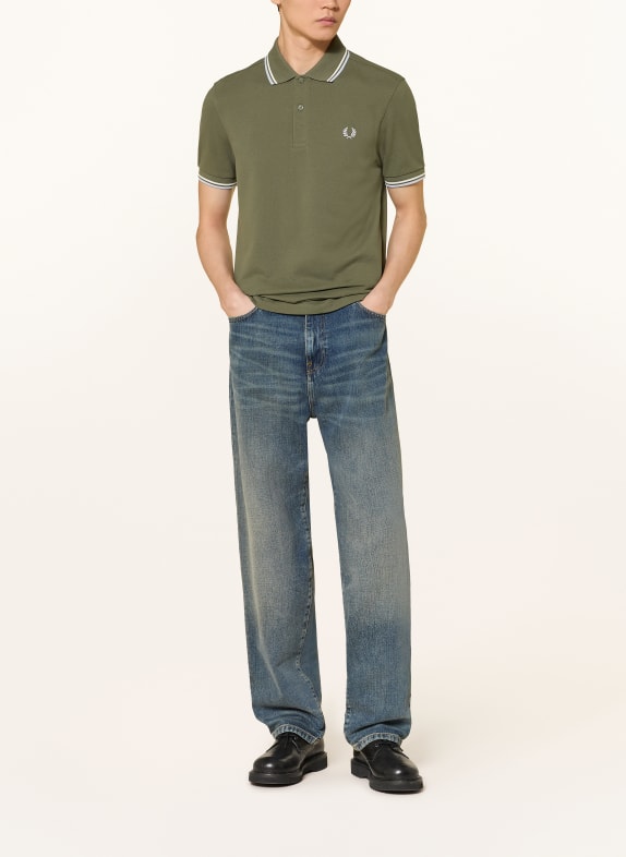 FRED PERRY Piqué-Poloshirt OLIV / WEISS