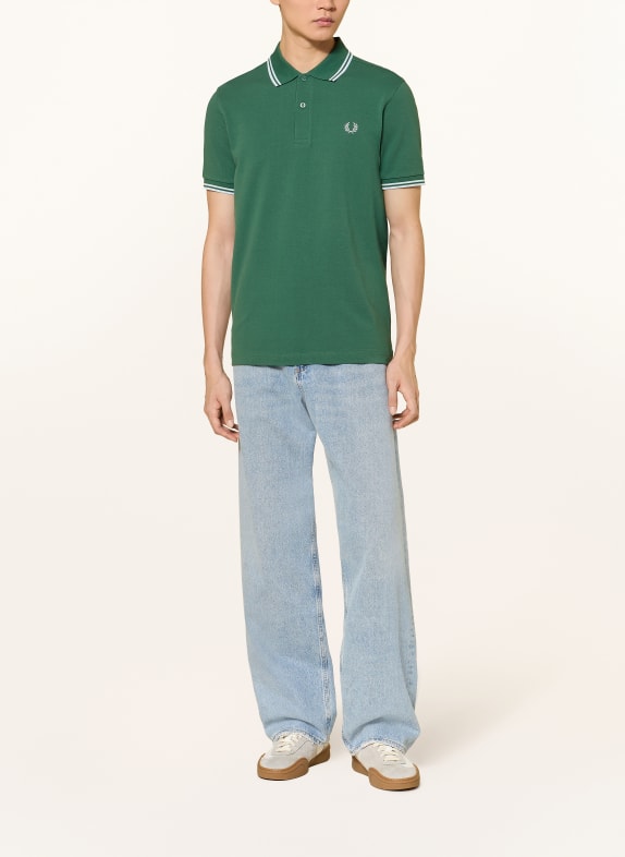 FRED PERRY Piqué poloshirt GROEN / LICHTBLAUW