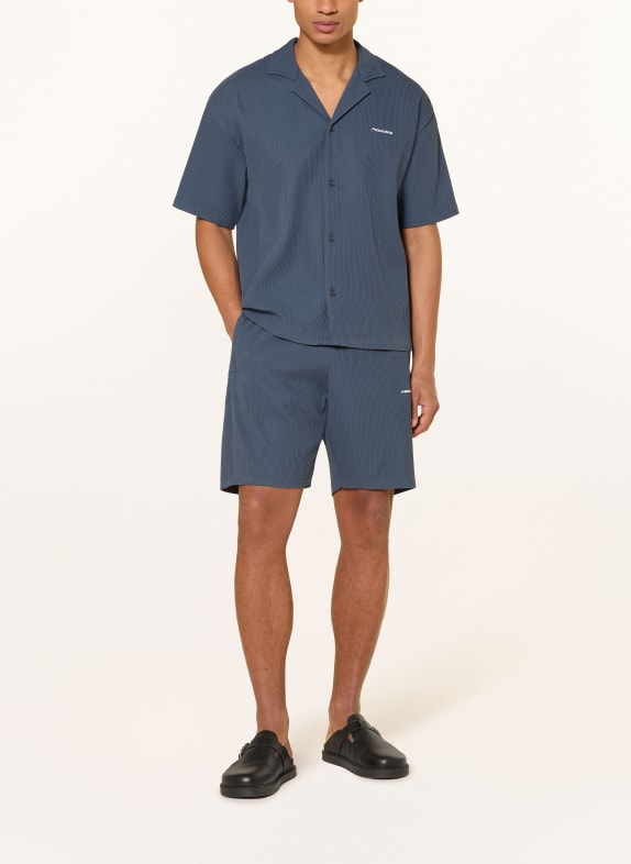 PEGADOR Plissé shorts TROY DONKERBLAUW