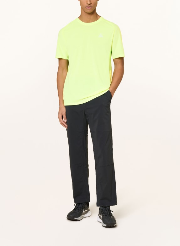 Nike T-shirt ACG SOLAR CHASE in materiaalmix NEONGROEN