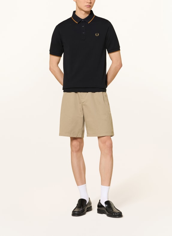 FRED PERRY Piqué-Poloshirt SCHWARZ / DUNKELORANGE
