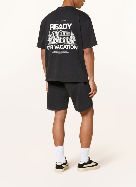 PEGADOR Tricou oversized BOVEC NEGRU