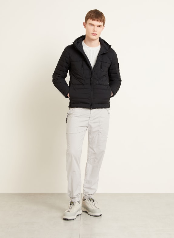 STONE ISLAND péřová bunda ČERNÁ