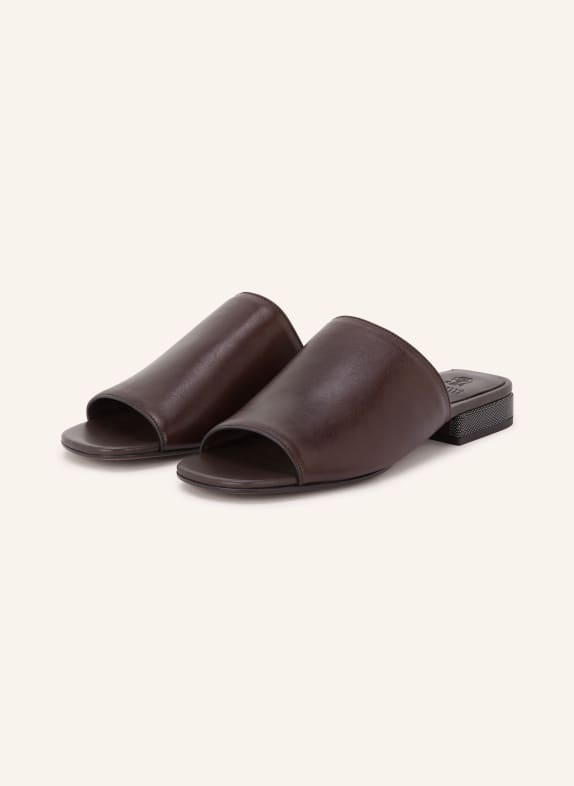 BRUNELLO CUCINELLI Mules ornées de perles décoratives MARRON FONCÉ