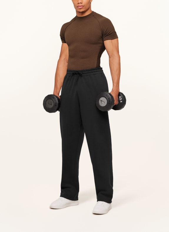 GYMSHARK T-Shirt PHYSIQUE DUNKELBRAUN
