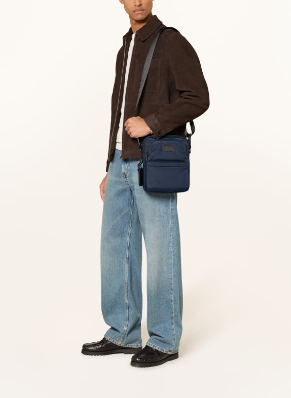 TUMI ALPHA Schoudertas MEDIUM DONKERBLAUW / ZWART