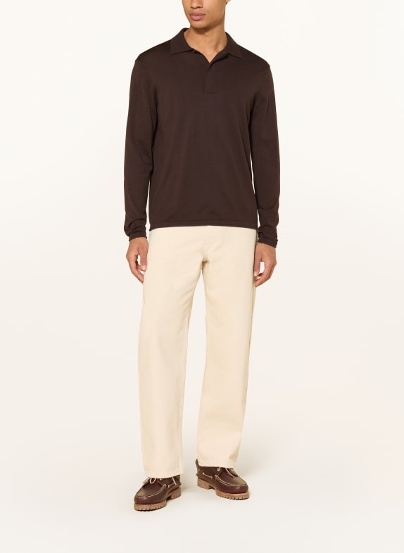 NN.07 Strikket poloshirt SAMMY med silke MØRKEBRUN