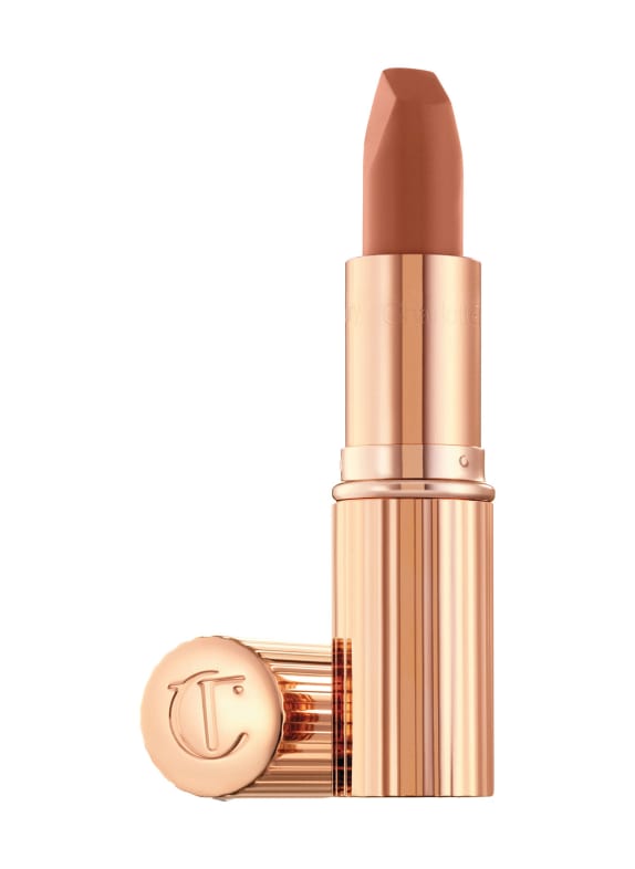 Charlotte Tilbury THE SUPER NUDES CATWALKING