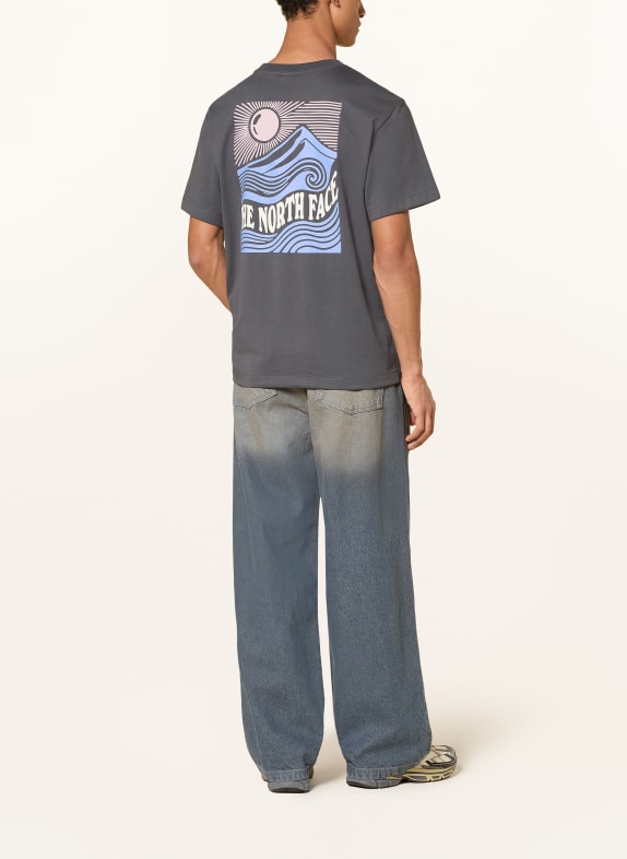 THE NORTH FACE T-shirt MOUNTAIN ESCAPE DONKERGRIJS