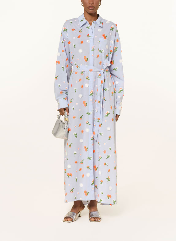 ESSENTIEL ANTWERP Robe chemise JAMANNA ornée de strass BLEU CLAIR / ORANGE FLUO / BLANC