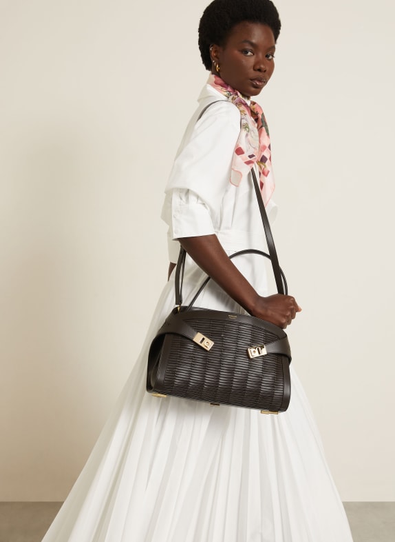 FERRAGAMO Handväska HUG MÖRKBRUN