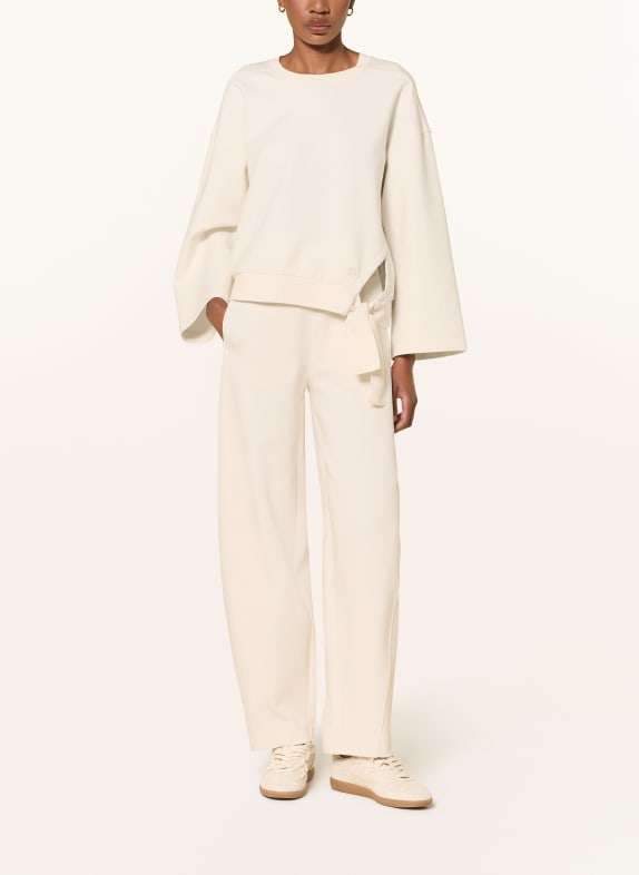 BOSS Pantaloni de trening ESSUGE ALB