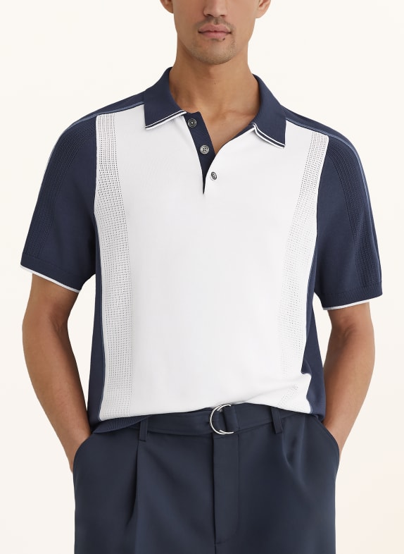 REISS Strikket poloshirt CLAREMONT HVID / MØRKEBLÅ