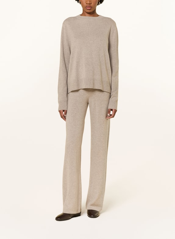 SOFT GOAT Set: kasjmier trui en kasjmier broek GRIJS