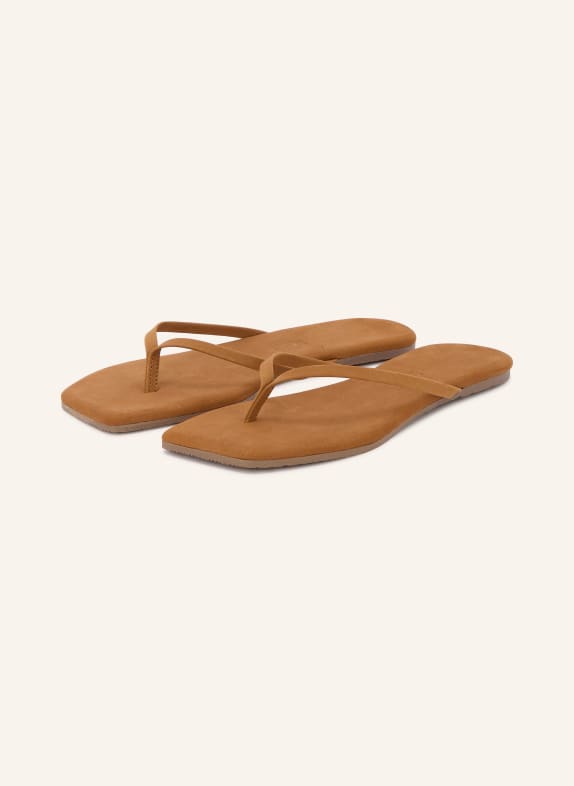 TKEES Toe-separator sandals COGNAC
