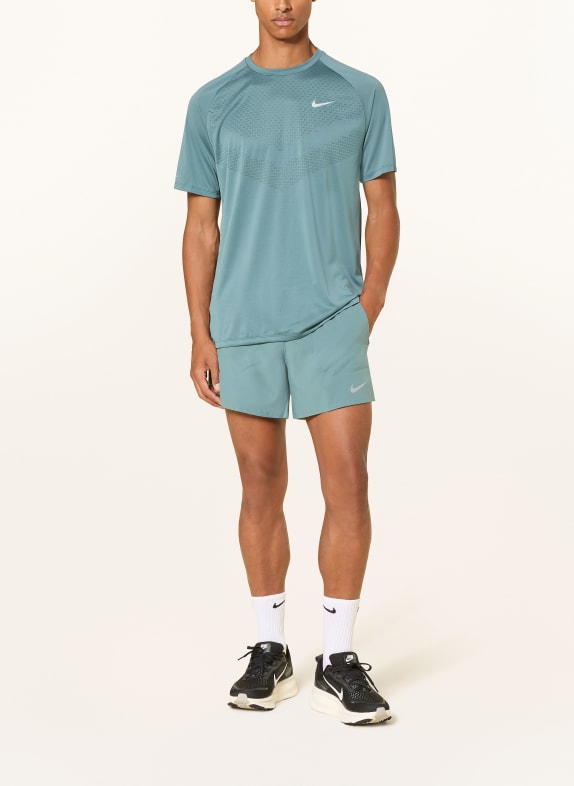 Nike 2-in-1 hardloopshort STRIDE PETROL