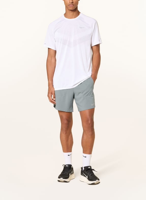 Nike 2-in-1 hardloopshort STRIDE GRIJS