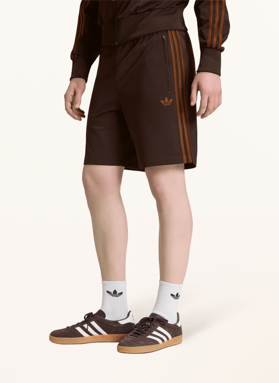 adidas Originals Shorts FIREBIRD MØRKEBRUN / COGNAC