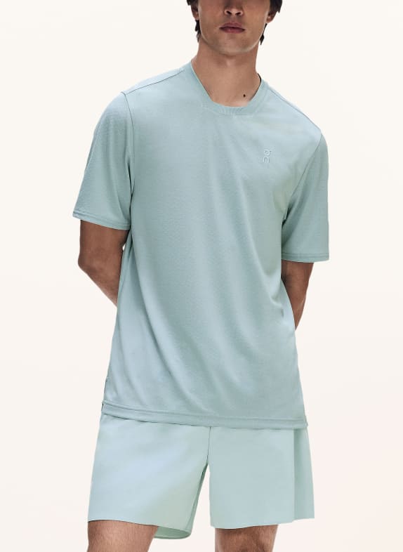On Trainingsshirt COURT-T EDIT LICHTBLAUW