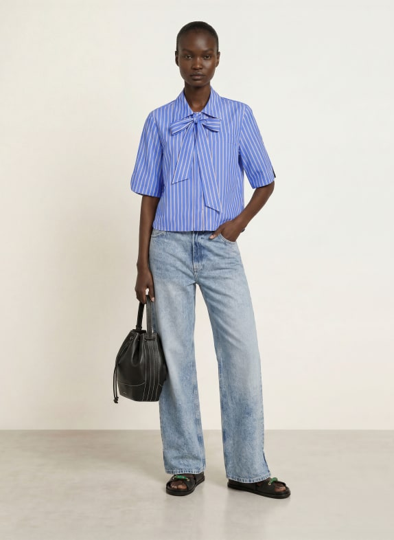 CLAUDIE PIERLOT Hemdbluse mit abnehmbarer Schluppe HELLBLAU / DUNKELBRAUN / WEISS