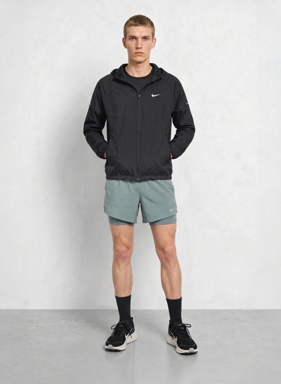 Nike 2-in-1 hardloopshort STRIDE GRIJS