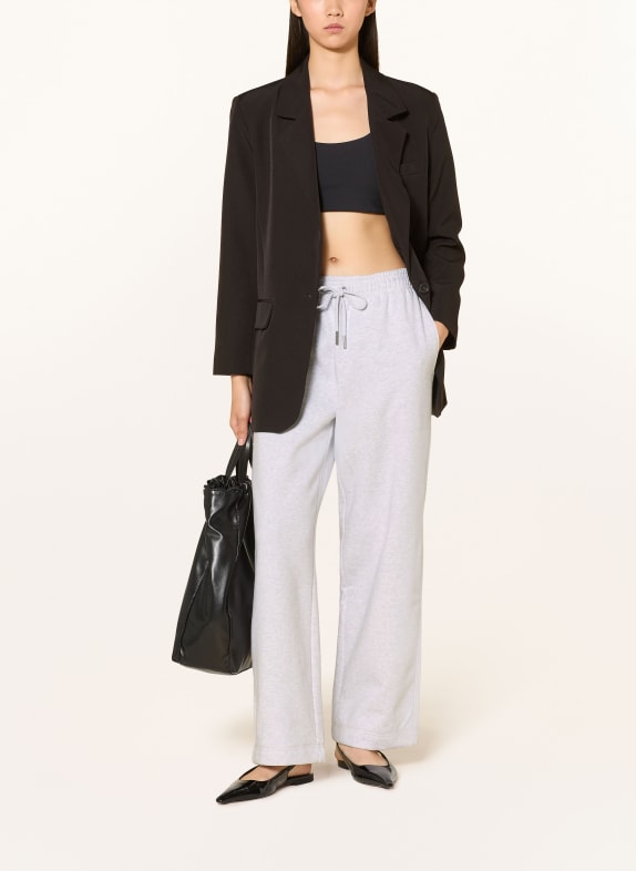 On Sweatpants CLUB COLLECTIVE HELLGRAU