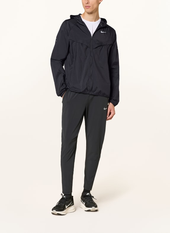Nike Hardloopjas STRIDE REPEL ZWART