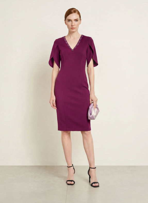 ADRIANNA PAPELL Robe de cocktail ornée de strass ROUGE FONCÉ