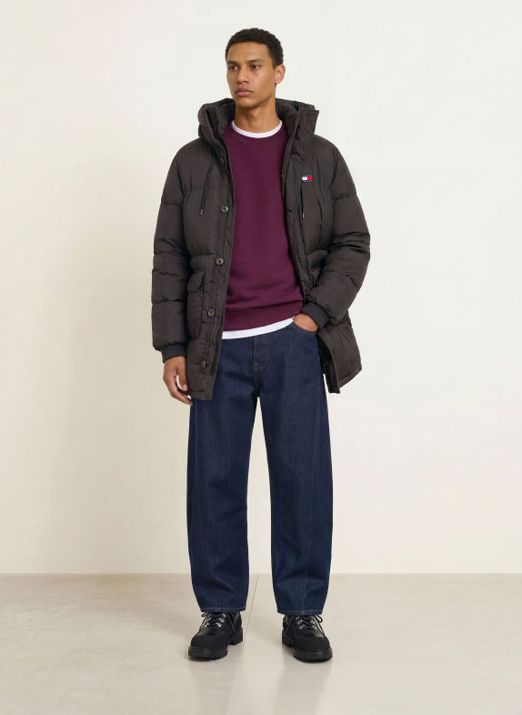 TOMMY JEANS Quiltet jakke SORT